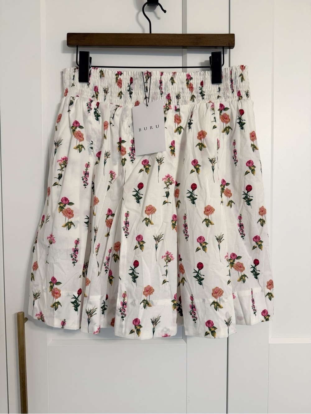 NWT Buru Women’s 2X Smocked Waist Floral Bouquet Skirt
